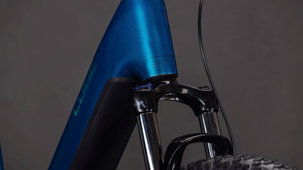 CUBE REACTION HYBRID PERFORMANCE 600 EASYENTRY ELECTRICBLUE DAZZLE 2026