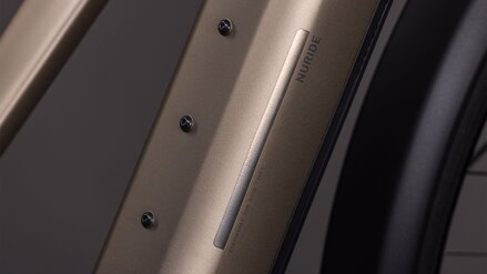 CUBE NURIDE HYBRID PRO 800 TRAPEZE FLASHSTONE CHROME 2026