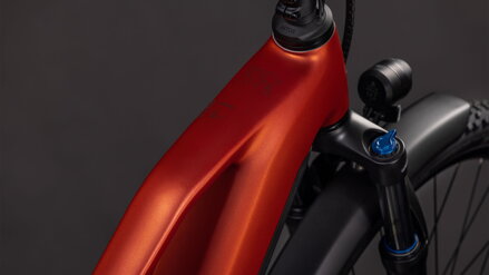 CUBE NURIDE HYBRID PRO 800 TRAPEZE CHILLI BLACK 2026