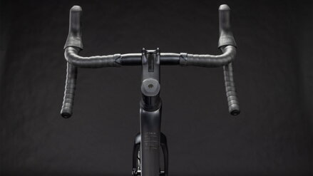 CUBE ATTAIN C:62 RACE BLACKLINE 2026