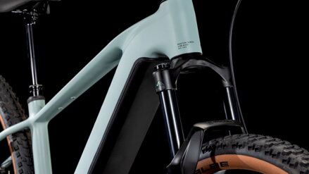 CUBE REACTION HYBRID RACE 800 DESERTGREEN PRISM 2025