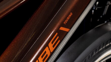 CUBE TOURING HYBRID PRO 625 CINNAMON ORANGE TRAPEZE 2025