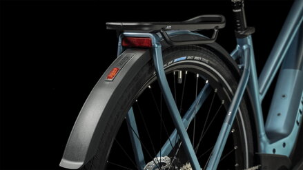 CUBE KATHMANDU HYBRID ONE 750 BLUE BLACK TRAPEZE 2024